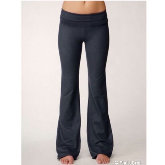 Lululemon Denim Slub Groove Pants - Picture 1 of 10